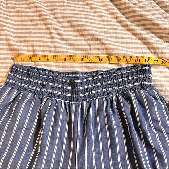 NWT Robert Louis soft denim striped wide leg pants. XL - Picture 5 of 9